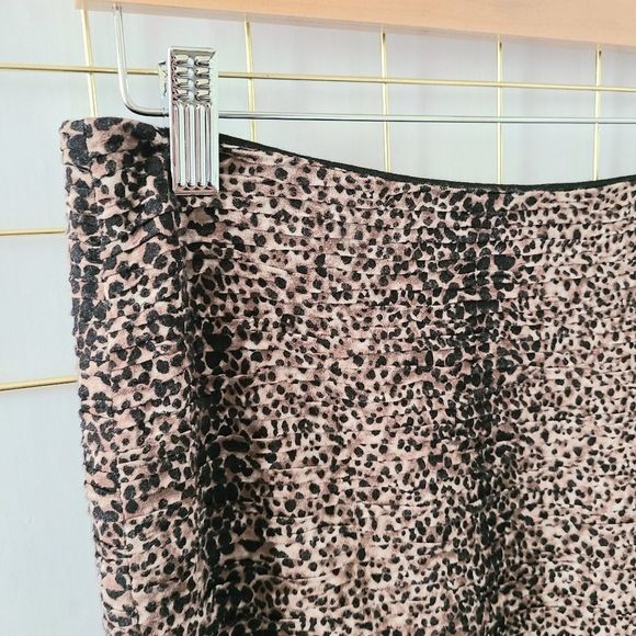 Torn by Ronny Kobo Pleated Leopard Cheetah Print Mini Skirt - Picture 4 of 7